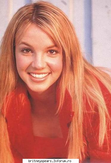 Avatare si semanturi cu Britney - SO BEAUTY IN RED - Britney *.~ Photos ~.*