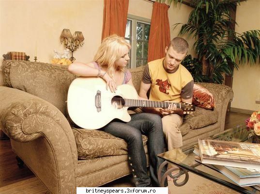 Avatare si semanturi cu Britney - PERFECT!!!!!!!:D=D - Britney *.~ Photos ~.*