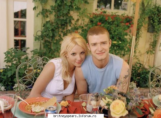 Avatare si semanturi cu Britney - FOREVER.....IN LOVEEEEE - Britney *.~ Photos ~.*