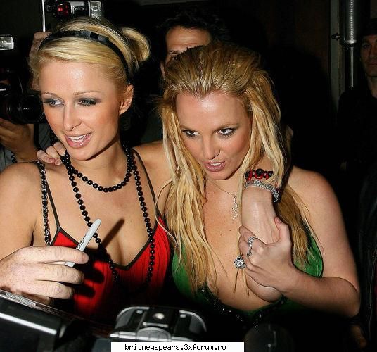 Britney + Paris Hilton = ... Friends ... - YirYina - Britney *.~ Photos ~.*