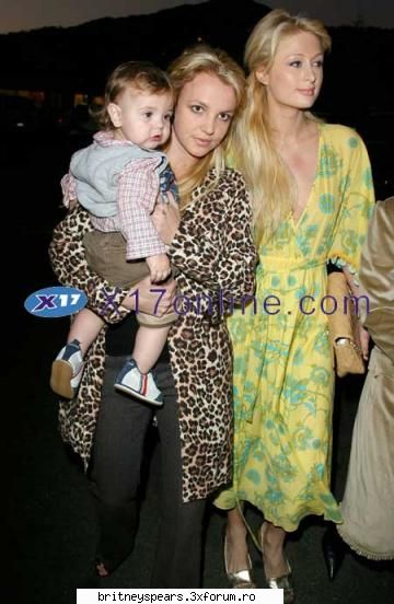 Britney,forgot something ???!!!!????? - Phoenix_Boy! - Britney Spears