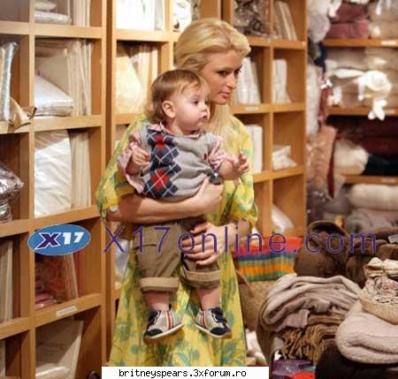 Britney,forgot something ???!!!!????? - Phoenix_Boy! - Britney Spears