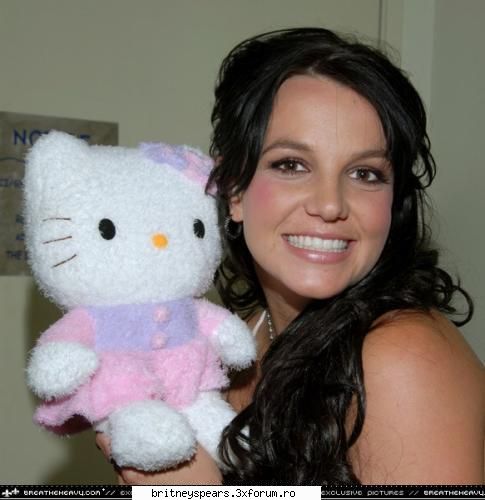 Britney,in pragul depresiei - AR TREBUI DESFINTAT TOPICUL ASTA....DE - Recycle Bin