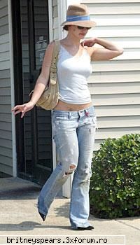 Britney sau Tokio Hotel?? - NU EXISTA COMAPARATIE!!!!...DECI VA ROG FRUMOS NU - Recycle Bin