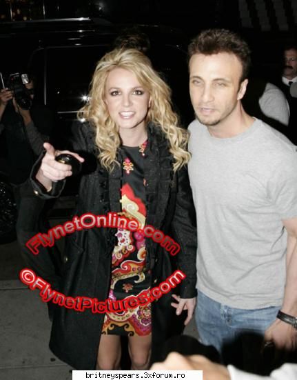 Iubitzii lui Brit - a-m vazut pe un video in care un baiat i-a spus - Britney Spears