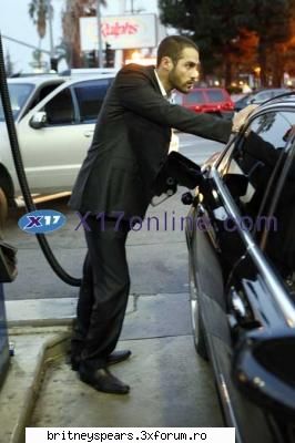January 28 - Britney , bruneta din nou ... - YirYina - Britney *.~ Photos ~.*