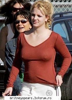 Justin Timberlake - eu nu cred ca a pus-o pe kevin la cratita....adik - Britney Spears