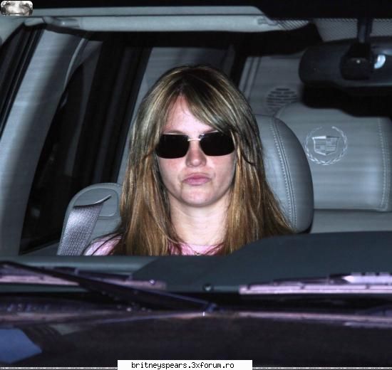 Poze cu Brit nemachiata - e machiata.....:)....dar f natural aici cu - Britney *.~ Photos ~.*