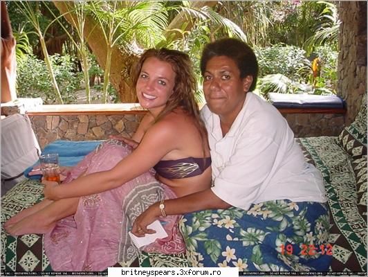 Poze cu Britney si Kevin in luna de miere - Am ji niste poze cu Brit ji Kevin(yuck) - Britney *.~ Photos ~.*