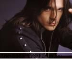 Poze cu alti artisti* - cum l-am putut uita pe Juanes - Recycle Bin