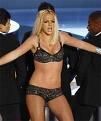 Poze de la VMA - Prestatia Gimme More - ce parere aveti despre prestatia ei? - Britney *.~ Photos ~.*