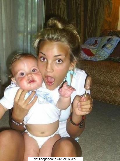 Sean Preston - cica al doilea copil se va naste fix la un an - Britney *.~ Family ~.*