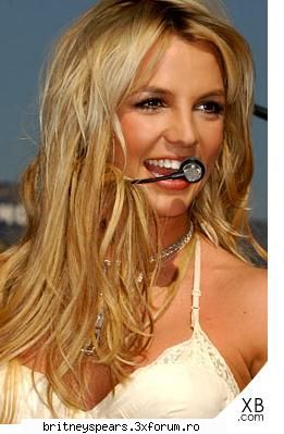 Trebuie sa o ajutam pe Britney!URGENT! - ce usor poti distruge imaginea care ia trebuit - Britney Spears
