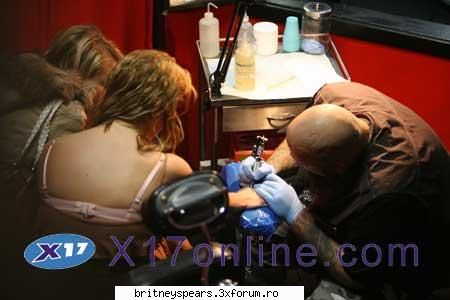 Un nou tatuaj - YirYina - Britney Spears