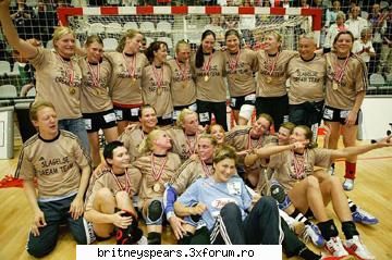 Ur dream - Slagesle Dream Team campioana mondiala la handbal - Recycle Bin
