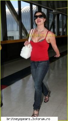 Vesti super bune!!! : Britney,zambeste din nou!!! - YirYina - Recycle Bin
