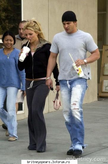 avetzi poze q familia ei?? - britney brother - Britney *.~ Family ~.*